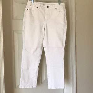 Talbots size 8 curvy crop jeans- new without tags